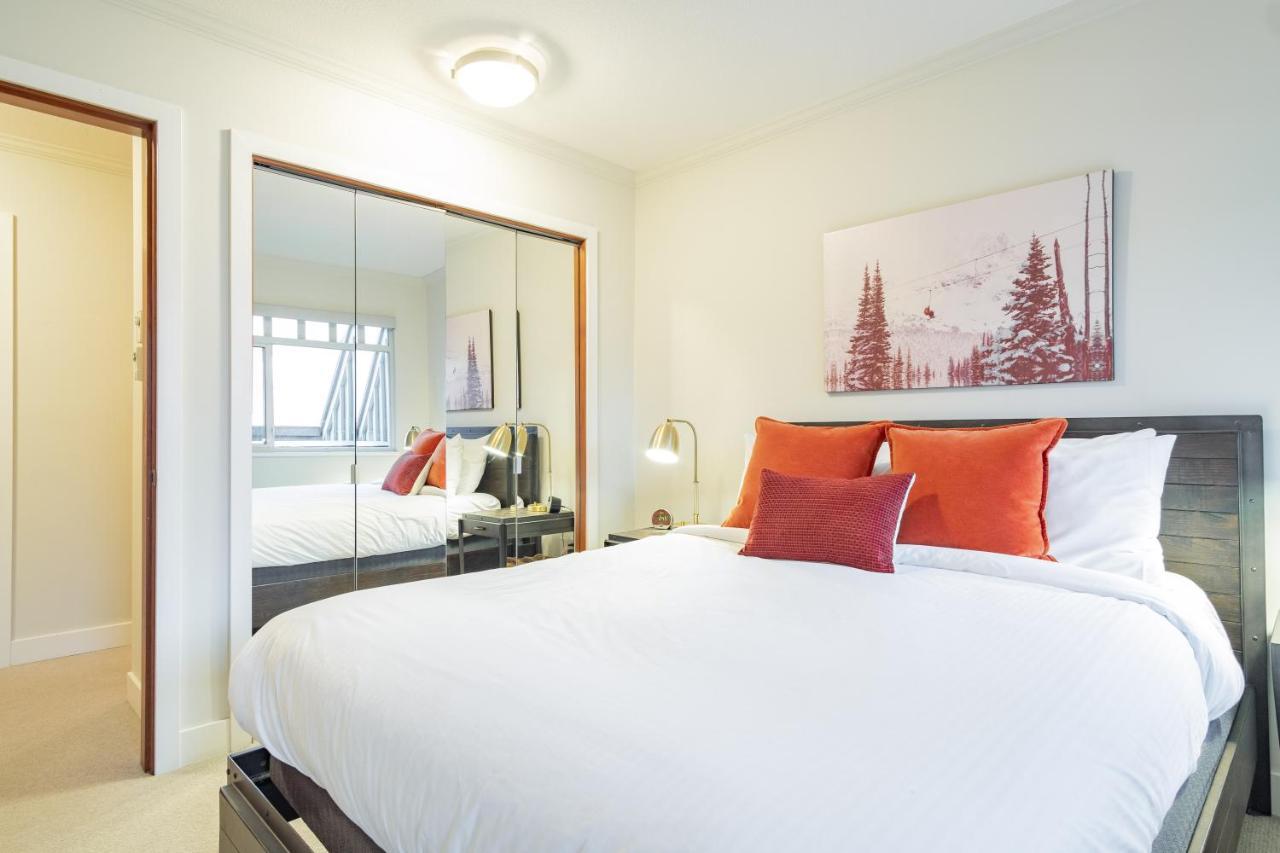 Sunpath By Outpost Whistler Villa Exterior foto