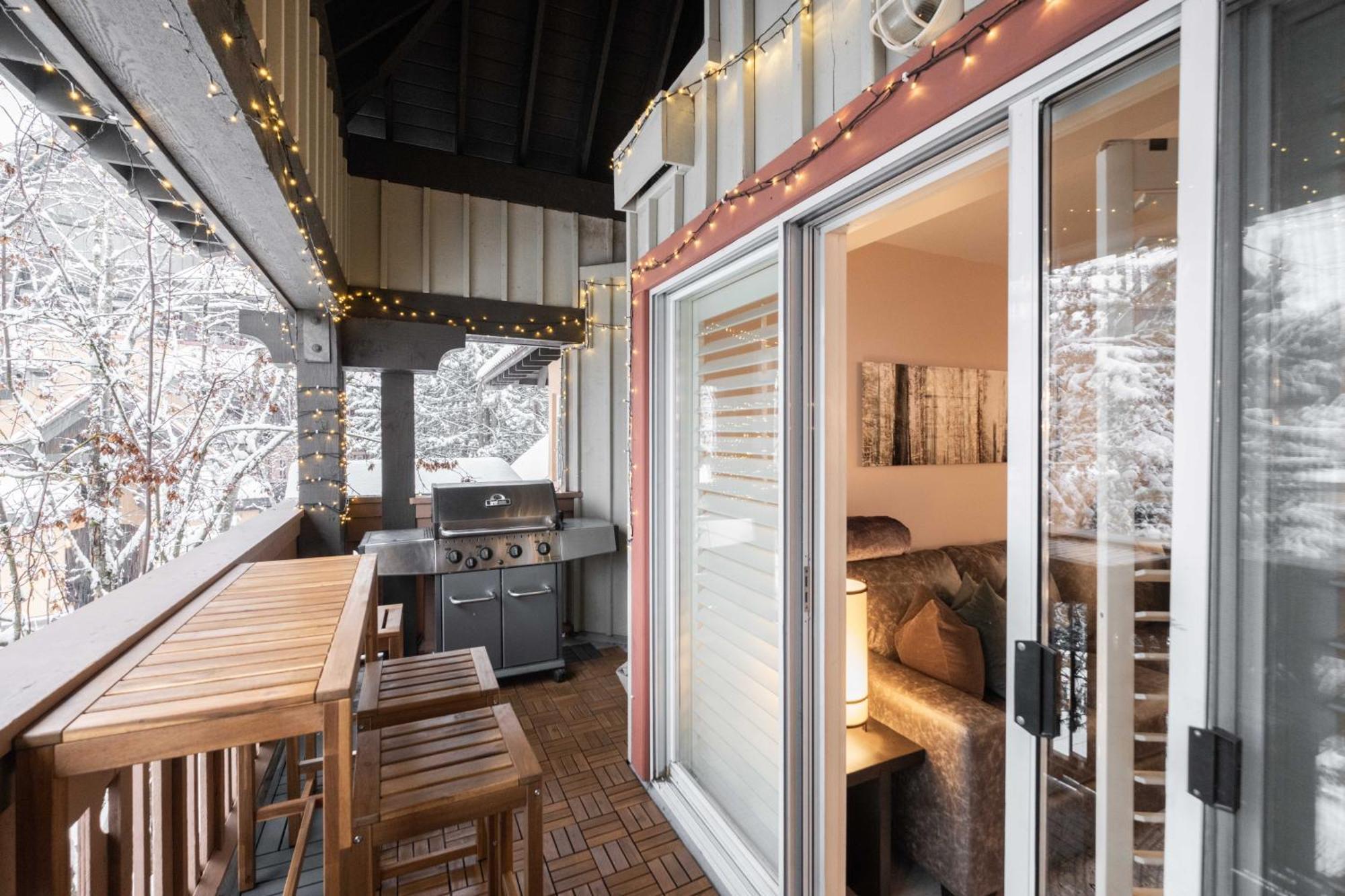 Sunpath By Outpost Whistler Villa Exterior foto