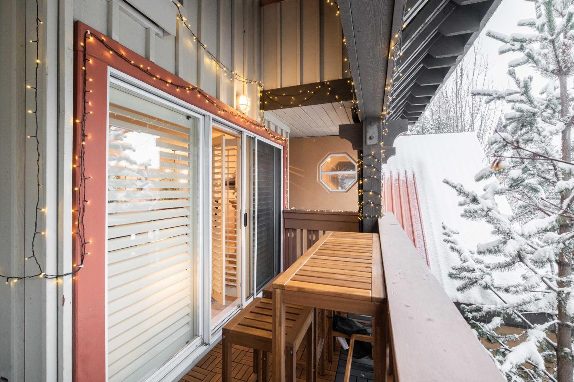 Sunpath By Outpost Whistler Villa Exterior foto