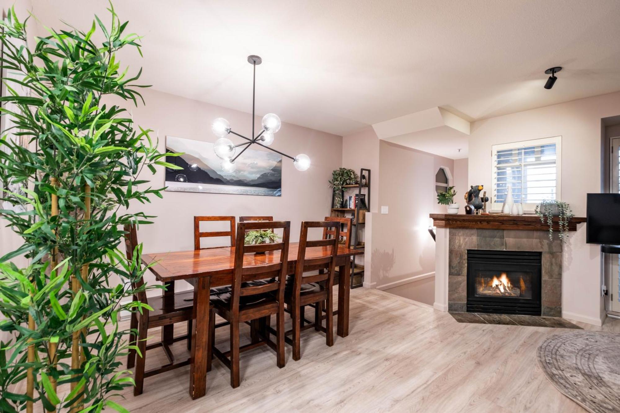 Sunpath By Outpost Whistler Villa Exterior foto