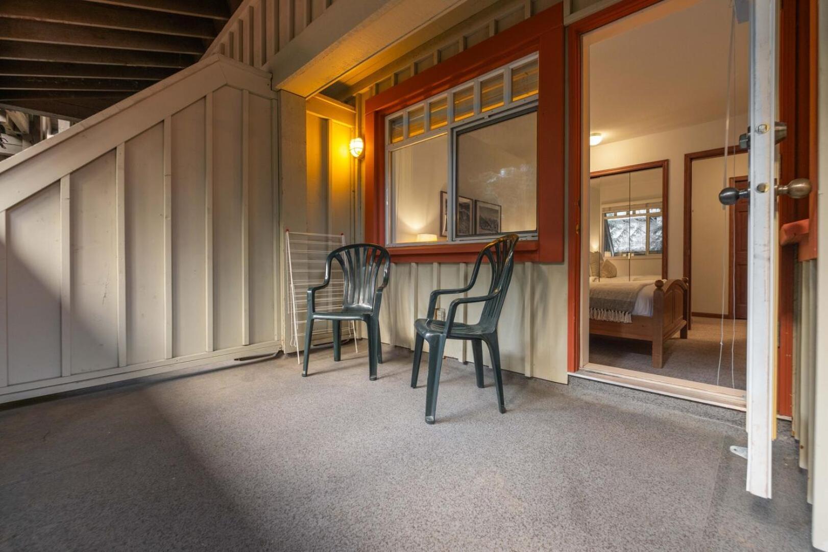 Sunpath By Outpost Whistler Villa Exterior foto