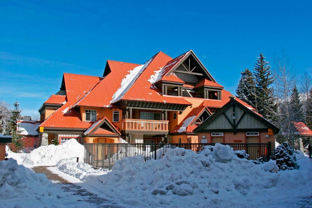 Sunpath By Outpost Whistler Villa Exterior foto